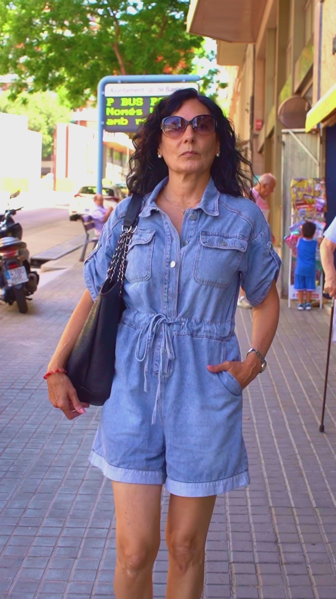Load video: INDIBA facial en Barcelona · 60 min
